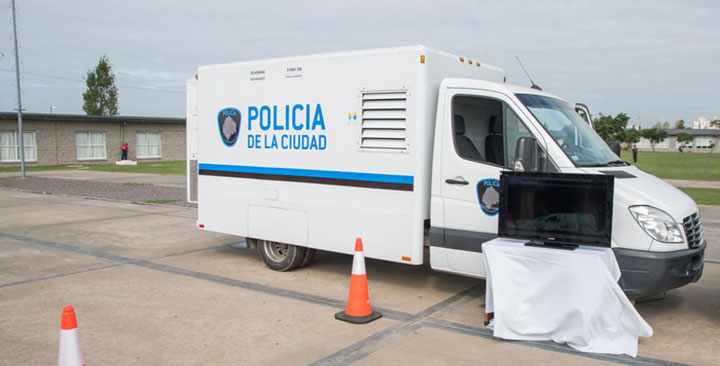 Camiones scanners para la Policía