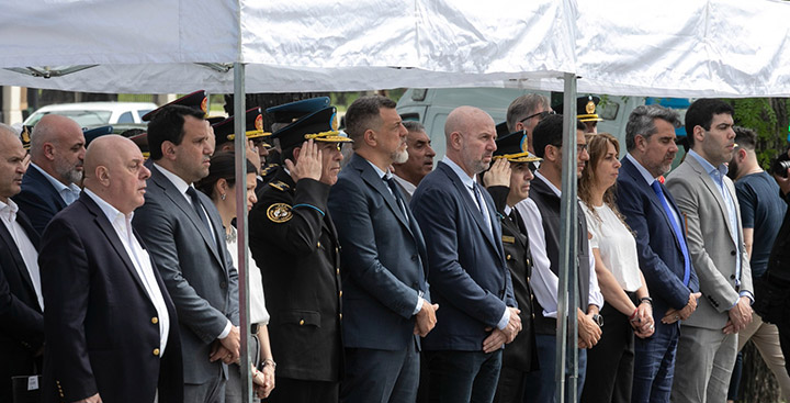 Homenaje a Policías