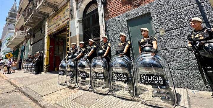 Devuelven propiedades tomadas Devuelven propiedades tomadas