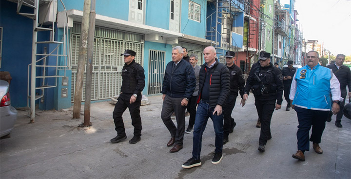 Policía en los barrios