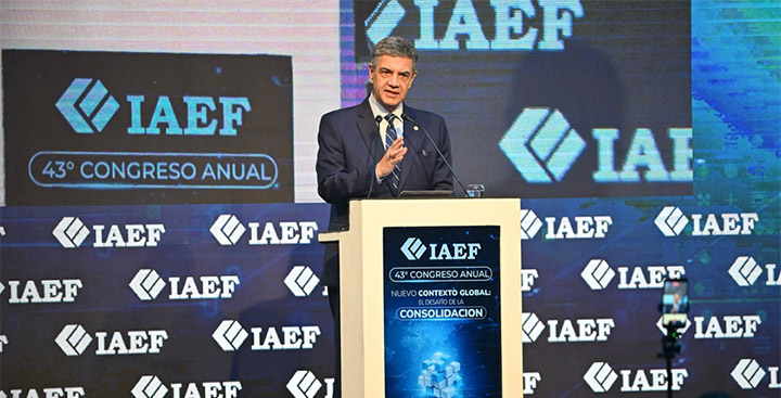 43° Congreso del IAEF 43° Congreso del IAEF
